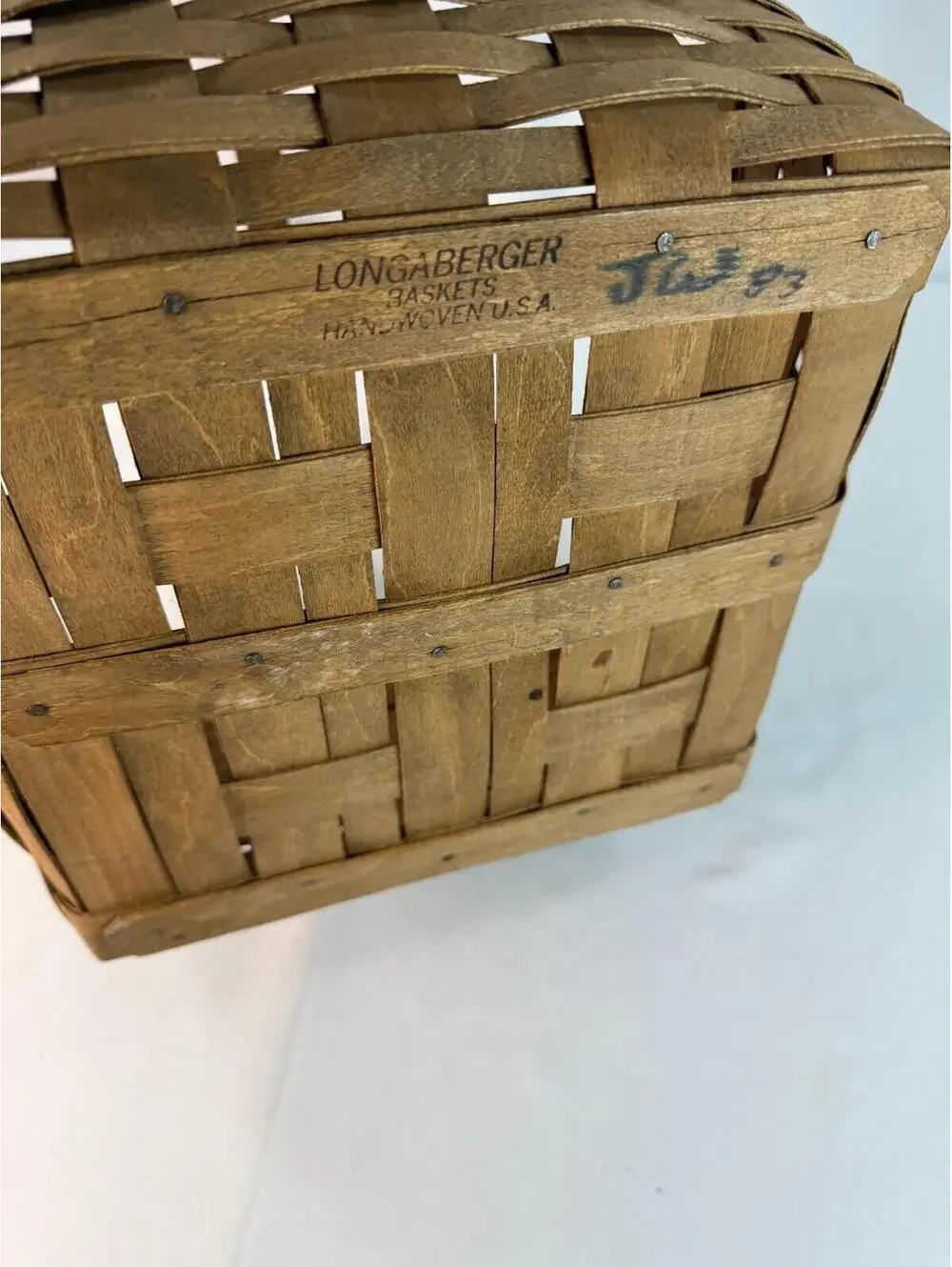 1983 Longaberger Cake Basket w/2 Stationary Handles 12